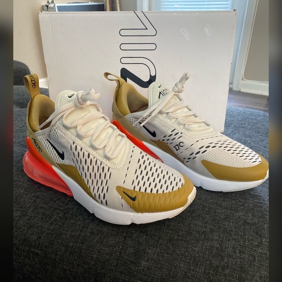 nike air max 270 flight gold
